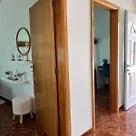 Maria *
