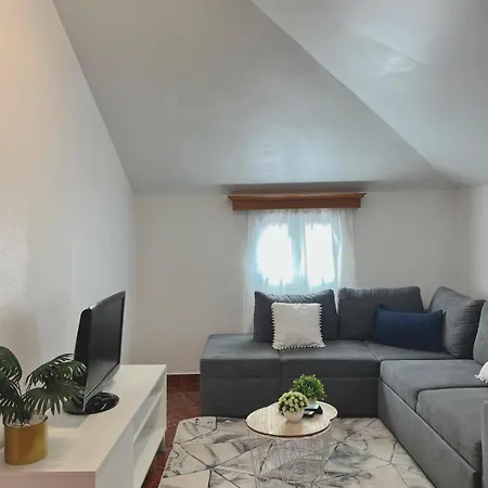 Maria